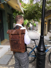 Leather rolltop backpack "Horizon"