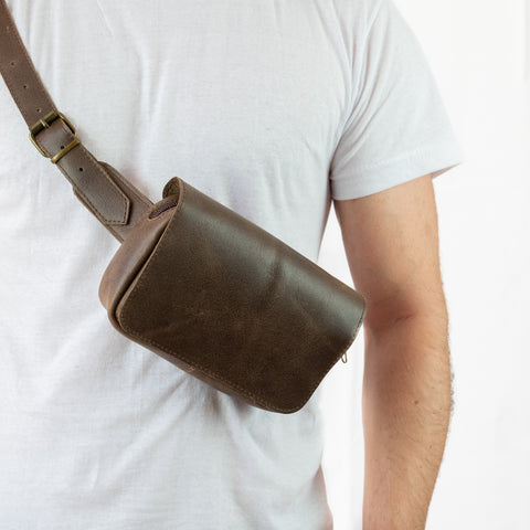 Brown Leather Hip Bag Vintage Style