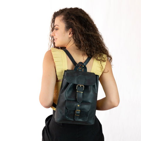 Small leather backpack "Filotis"