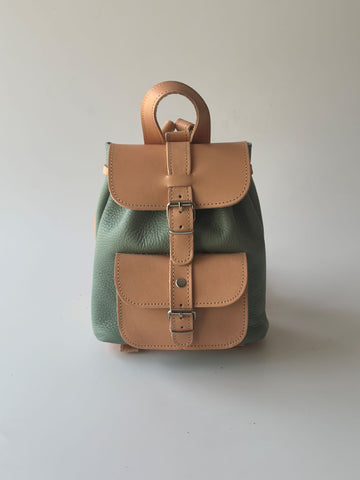 Mini leather backpack "Filia" Mint - Natural