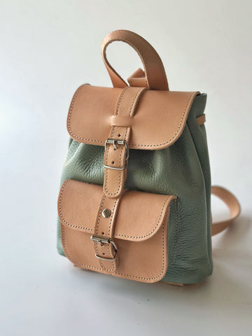 Mini leather backpack "Filia" Mint - Natural