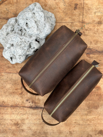 Men's set of two toiletry bags