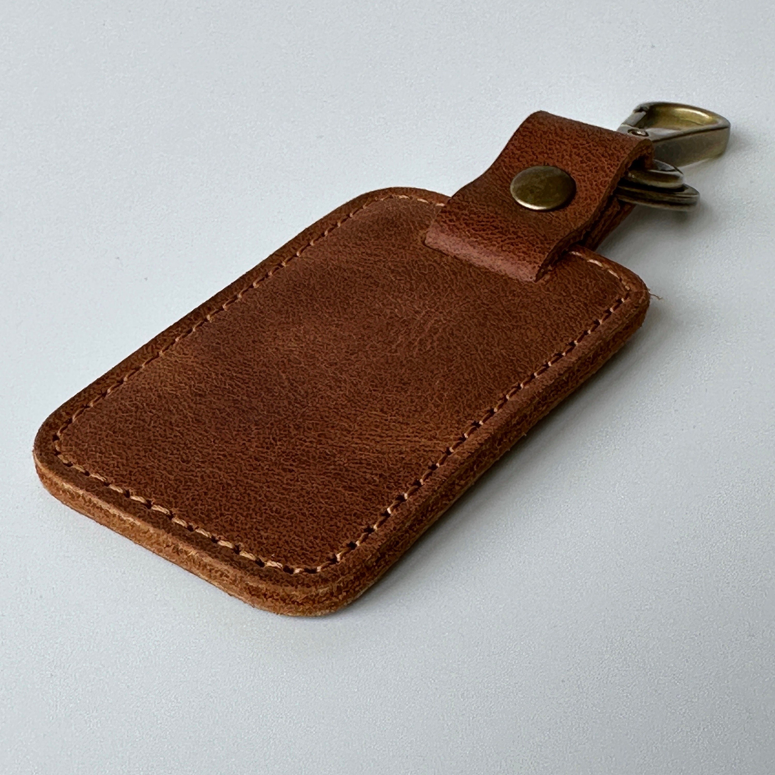 Rectangular leather keychain