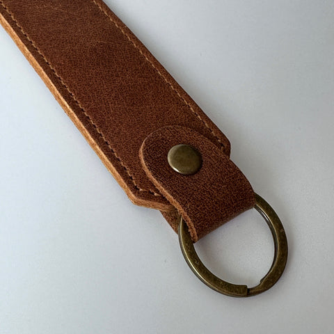 Hotel tag keychain