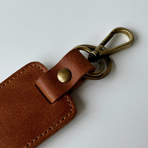 Rectangular leather keychain