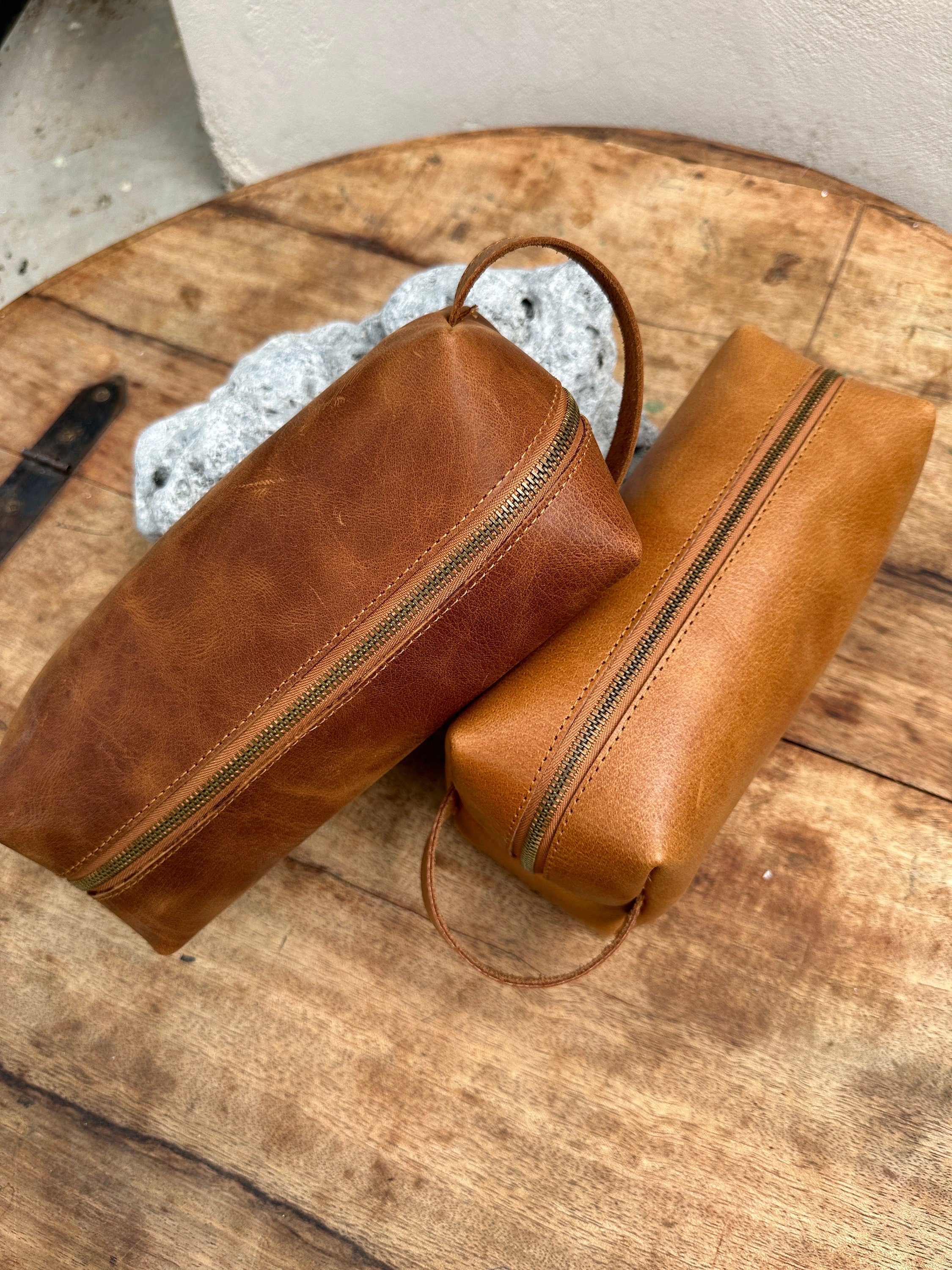 Men's large toiletry bag