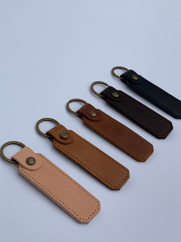 Hotel tag keychain