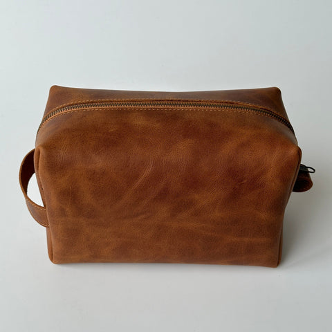 Men's large toiletry bag