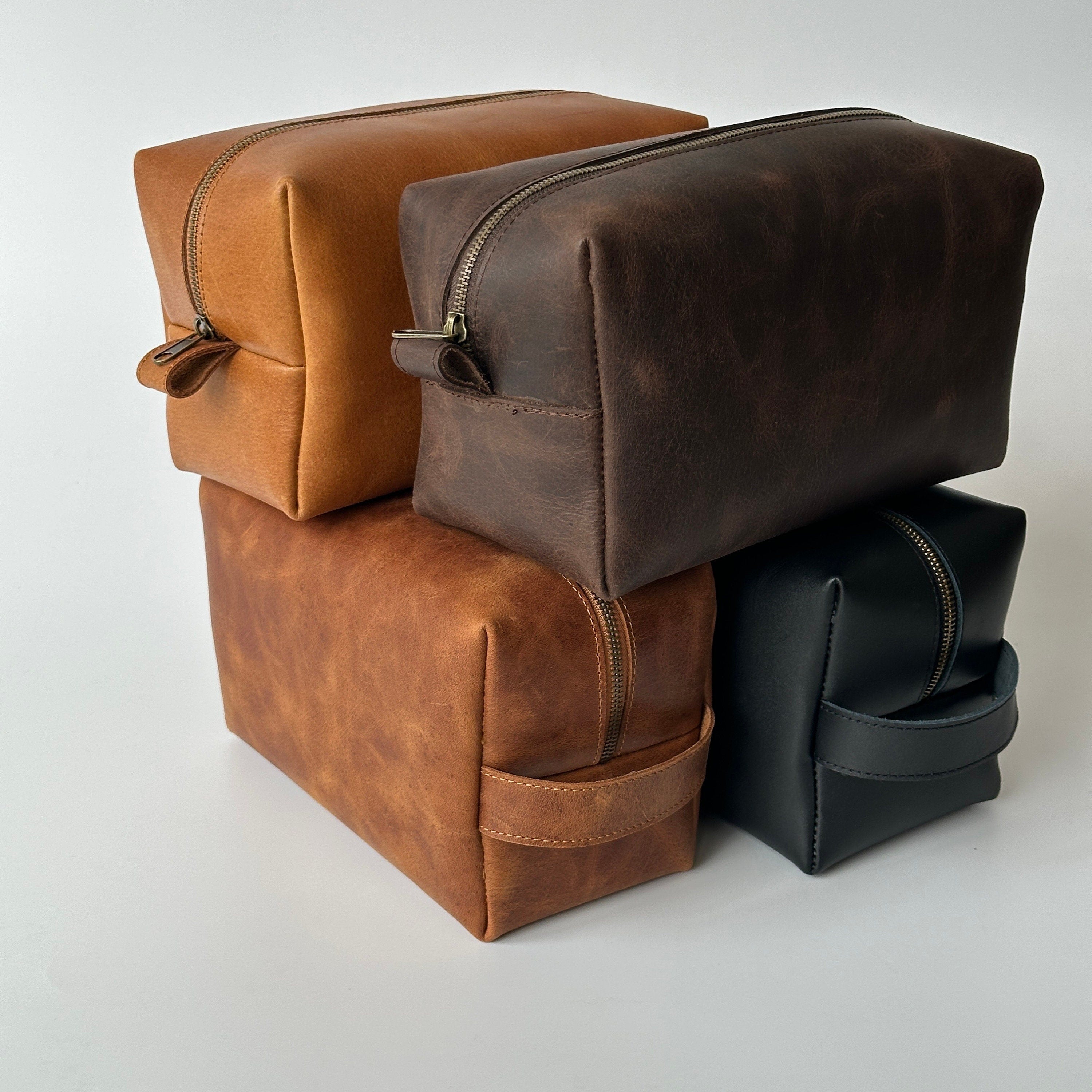 Men's Medium toiletry bag