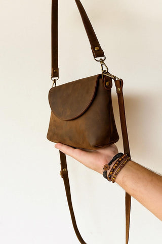 Italian Leather Small Crossbody Bag: Unisex Minimalist Purse