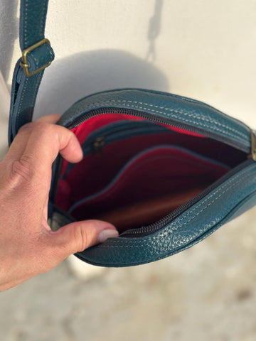 Eco-Leather Round Crossbody Bag – Minimalist Circle Purse – Women’s Vegan Leather Shoulder Bag