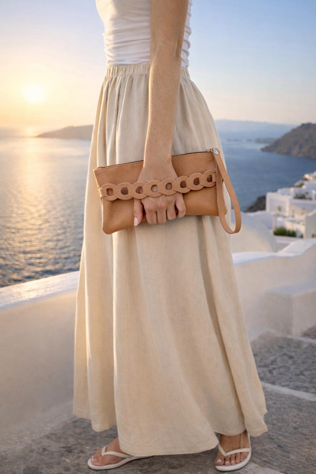 Infinity Leather Clutch Nude