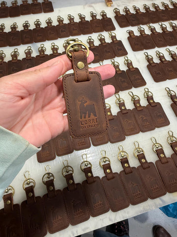 Rectangular leather keychain
